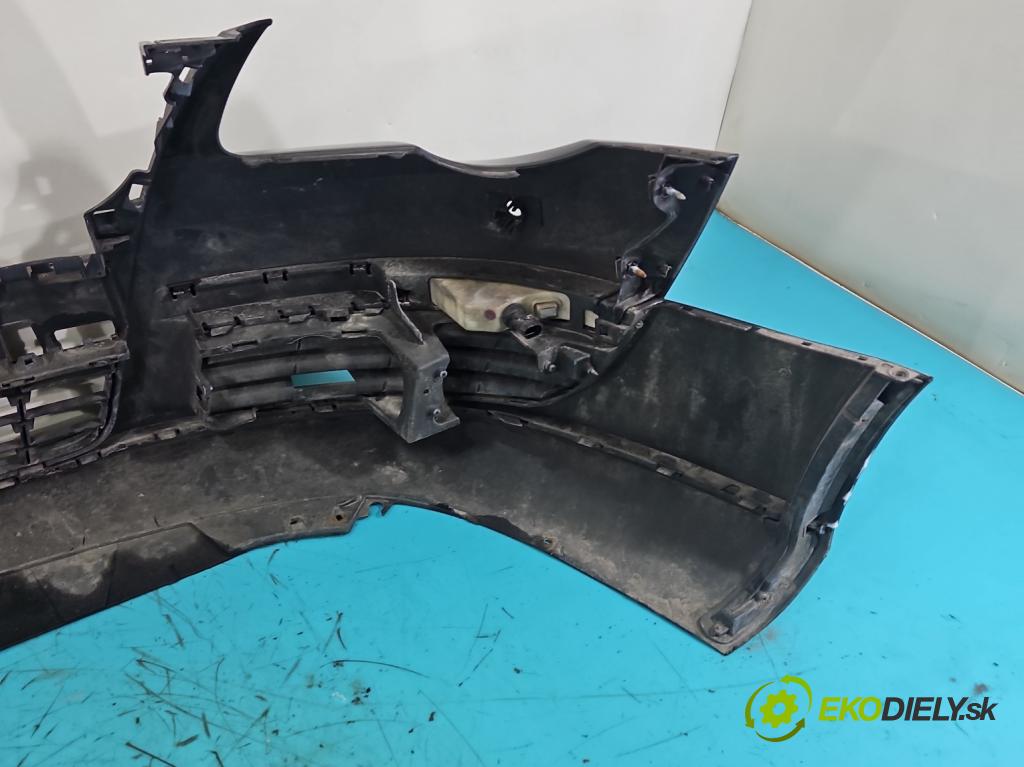 Vw Passat B6 2005-2010 1.9 tdi 105 hp manual 77 kW 1896 cm3 5- nárazník přední 3C0805903 (Klika dveří ostatní)