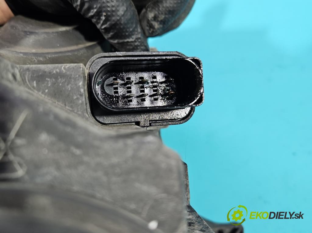 Vw Passat B6 2005-2010 1.9 tdi 105 HP manual 77 kW 1896 cm3 5- Reflektor: ľavý 3C0941005AB (Kľučka dverí ostatné)