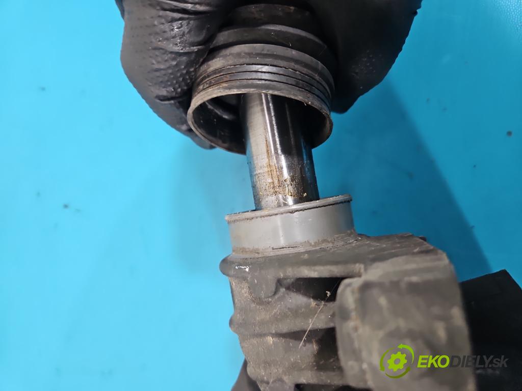 Vw Passat B6 2005-2010 1.9 tdi 105 HP manual 77 kW 1896 cm3 5- Ozubené kolo: volant 1K1423055K