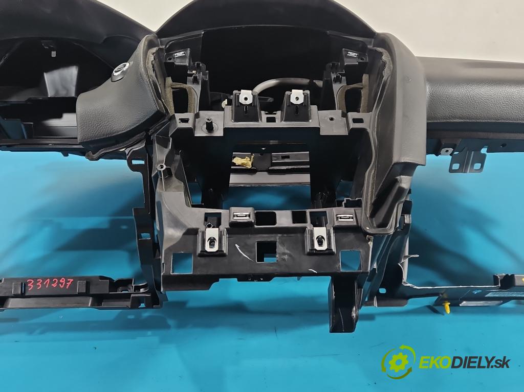 Ford Focus Mk3 2010-2018 1.6 tdci 105 HP manual 77 kW 1560 cm3 5- kokpit,pristrojová doska rozdeľovacia BM51-A044A74-FB