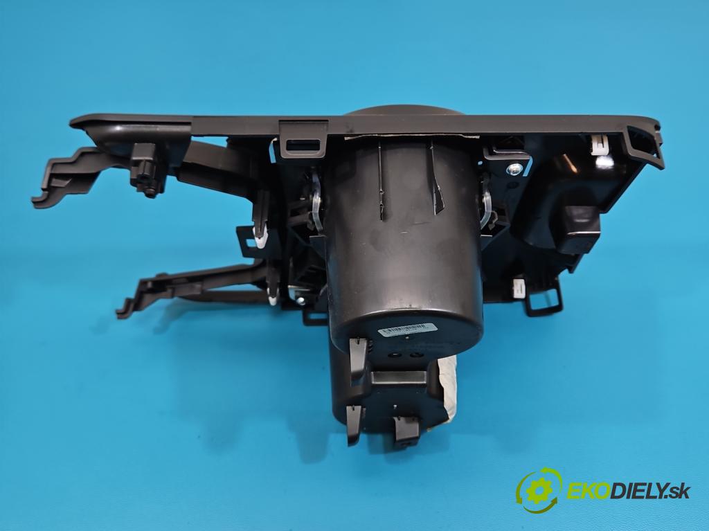 Ford Mondeo Mk5 2014-2022 2.0 16V 140 HP automatic 103 kW 1999 cm3 4- Rukojeť: na nápoje: DS73-F13560-A (Držiak (úchyt) na nápoje)