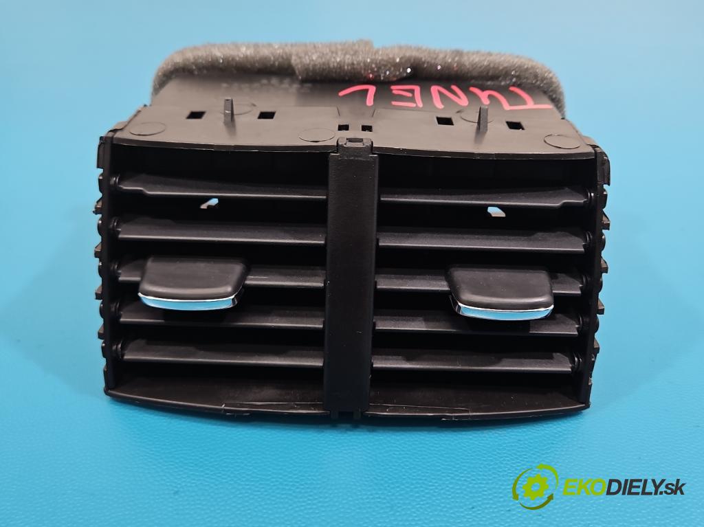 Ford Mondeo Mk5 2014-2022 2.0 16V 140 HP automatic 103 kW 1999 cm3 4- Mřížka: kúrenia ostatné DS73-19C570-A