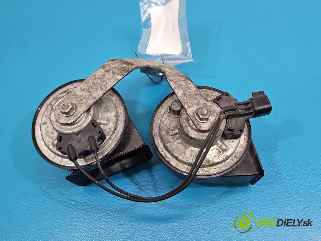 Ford Mondeo Mk5 2014-2022 2.0 16V 140 HP automatic 103 kW 1999 cm3 4- Klakson: DG9T-13A803-DA