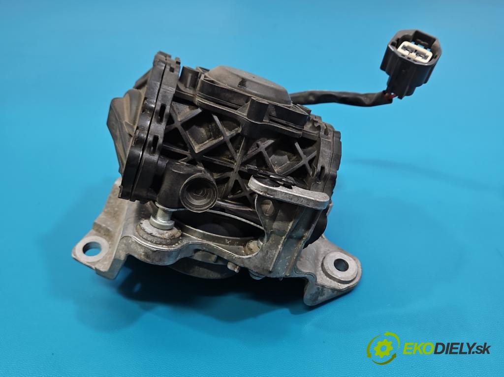 Ford Mondeo Mk5 2014-2022 2.0 16V 140 HP automatic 103 kW 1999 cm3 4- servo brzdové DG982A451-AD