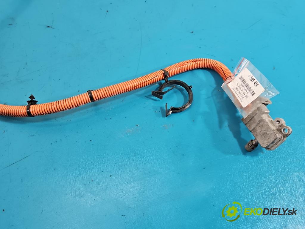 Ford Mondeo Mk5 2014-2022 2.0 16V 140 HP automatic 103 kW 1999 cm3 4- Zväzok: ostatné