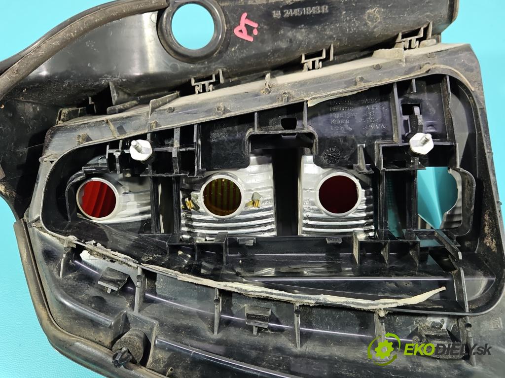 Opel Zafira B 2005-2014 1.9 cdti 120 HP manual 88 kW 1910 cm3 5- svetlo / reflektor zadné pravé 24451843R (Kľučka dverí ostatné)