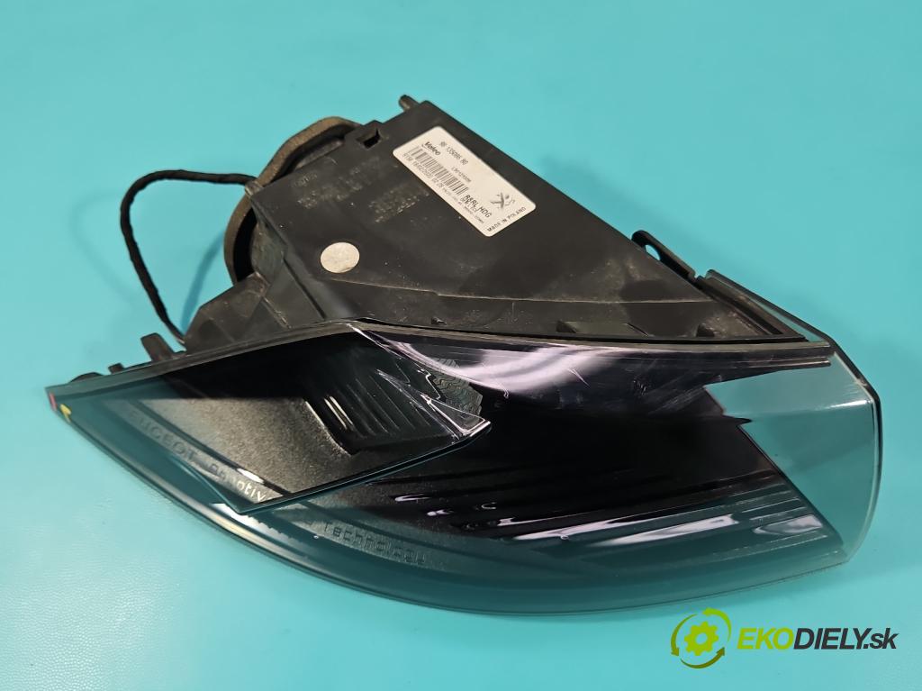 Peugeot 508 II 2018- 1.6 16V 181KM automatic 133 kW 1598 cm3 5- svetlo / reflektor zadné ľavé 9813508680 (Kľučka dverí ostatné)