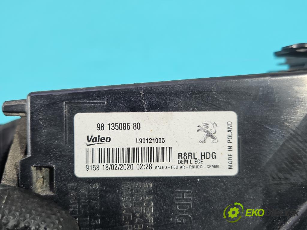 Peugeot 508 II 2018- 1.6 16V 181KM automatic 133 kW 1598 cm3 5- svetlo / reflektor zadné ľavé 9813508680 (Kľučka dverí ostatné)