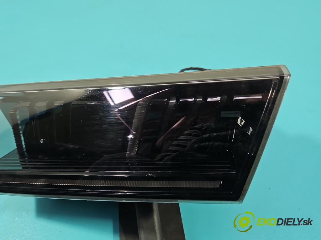 Peugeot 508 II 2018- 1.6 16V 181KM automatic 133 kW 1598 cm3 5- svetlo / reflektor zadné ľavé 9813508280 (Kľučka dverí ostatné)