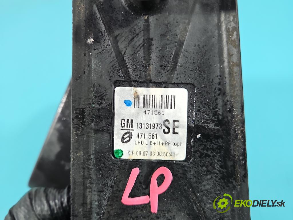 Opel Zafira B 2005-2014 1.9 cdti 120 HP manual 88 kW 1910 cm3 5- zrkadlo ľavé  (Kľučka dverí ostatné)