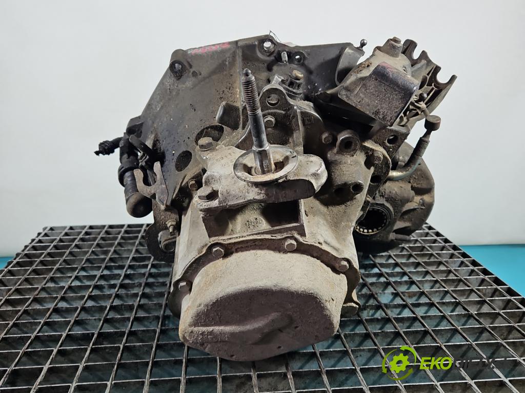 Peugeot Expert II 2006-2016 1.6 hdi 90 hp manual 66 kW 1560 cm3 5- převodovka stupňová manual 20DP35