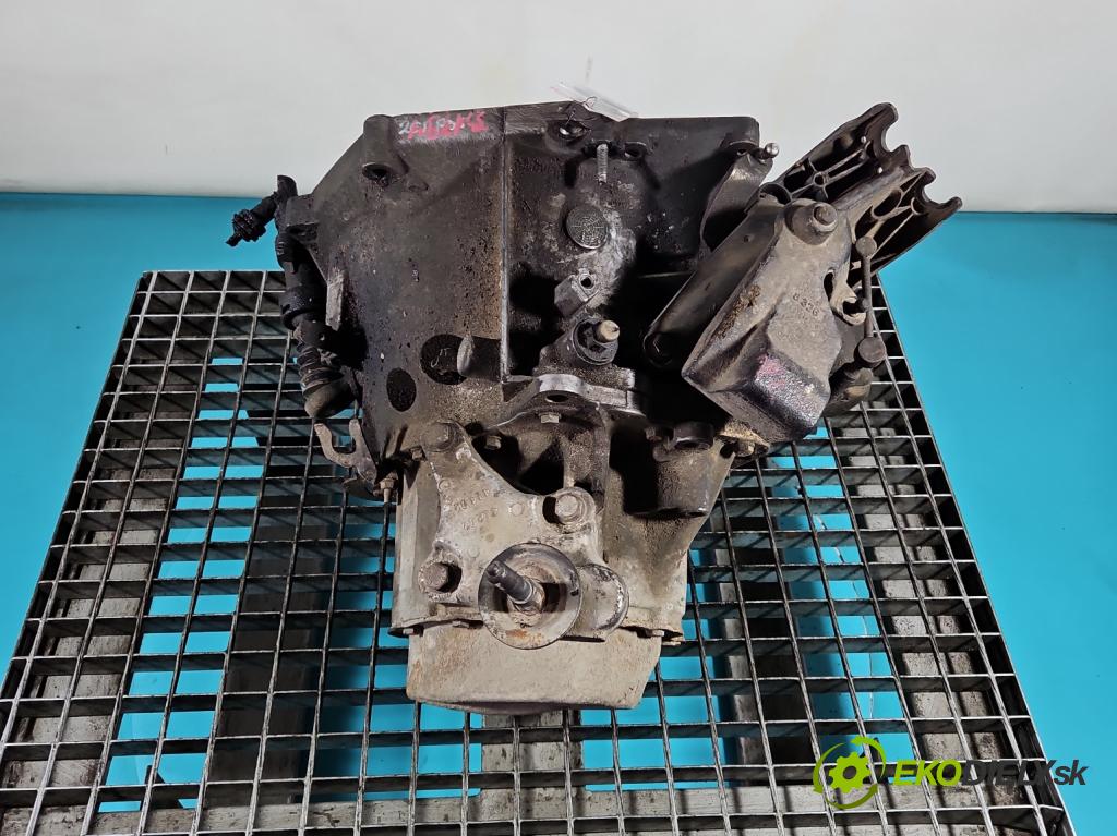 Peugeot Expert II 2006-2016 1.6 hdi 90 hp manual 66 kW 1560 cm3 5- převodovka stupňová manual 20DP35