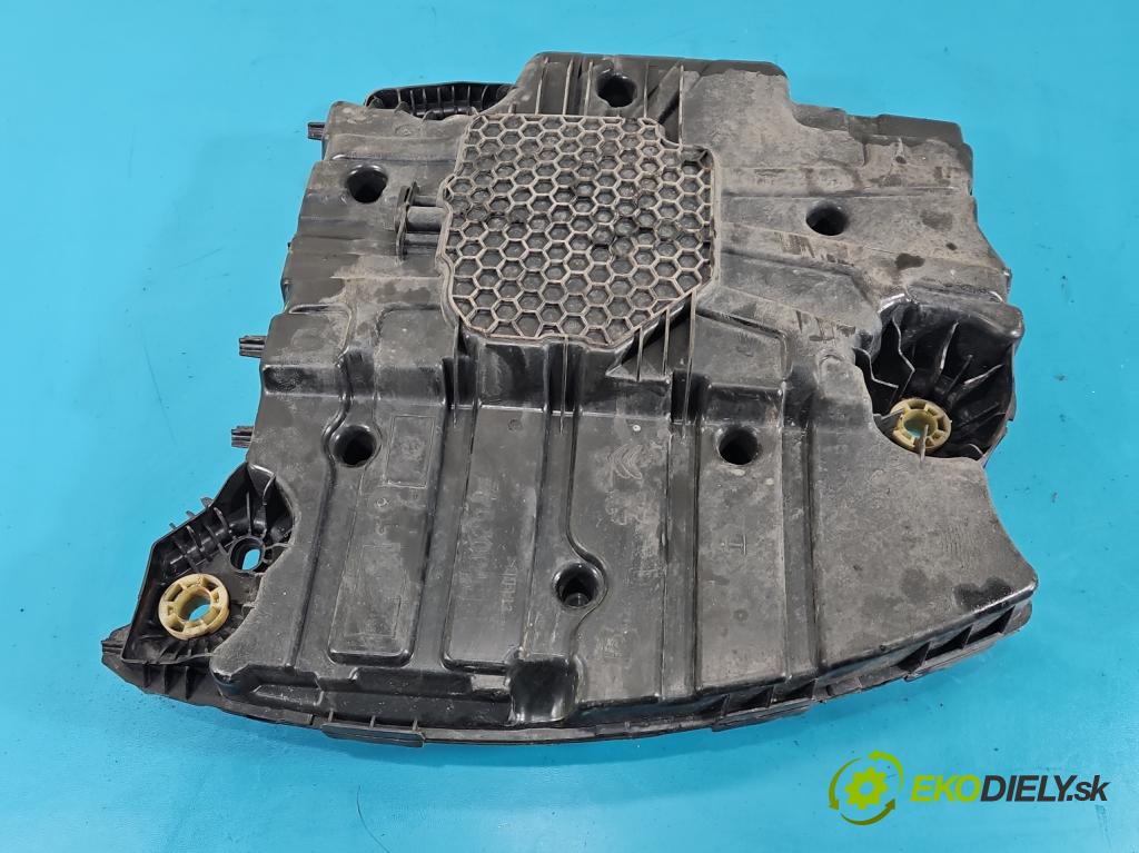 Peugeot 301 1.6 hdi 99 HP manual 73 kW 1560 cm3 4- Nádrž: AdBlue: 9812914780