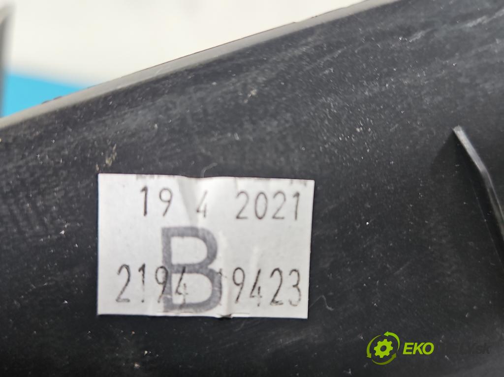 Skoda Octavia IV 2019- 2.0 TDI 116 HP manual 85 kW 1968 cm3 5- kryt plast 5E6867605