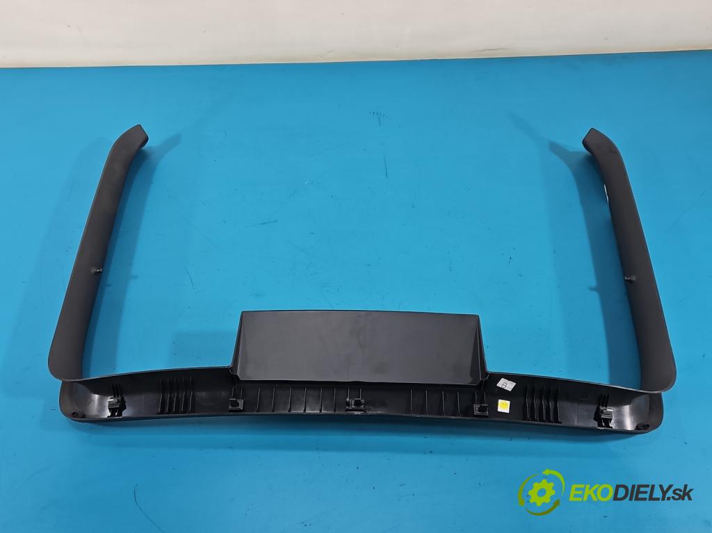 Skoda Octavia IV 2019- 2.0 TDI 116 HP manual 85 kW 1968 cm3 5- kryt plast 5E6867605