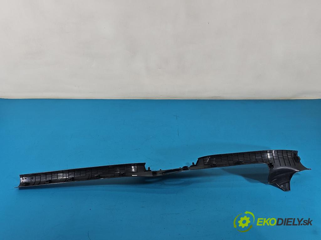 Skoda Octavia IV 2019- 2.0 TDI 116 HP manual 85 kW 1968 cm3 5- kryt plast 5E3853371