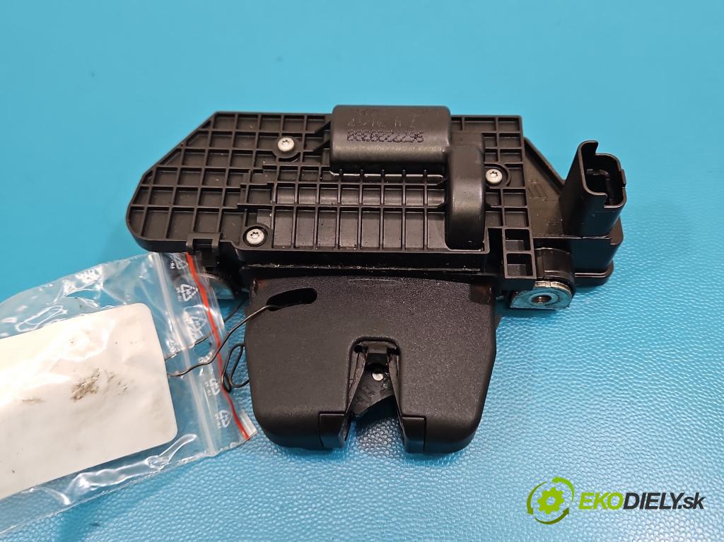 Peugeot 301 1.6 hdi 99 HP manual 73 kW 1560 cm3 4- zámok kufrové dvere zadné 9151487499H