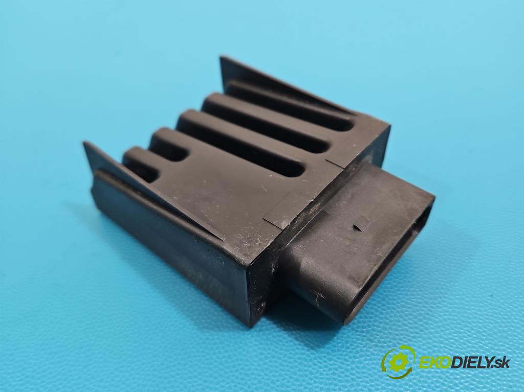 Skoda Octavia IV 2019- 2.0 TDI 116 HP manual 85 kW 1968 cm3 5- riadiaca jednotka ostatné 5Q0906121S