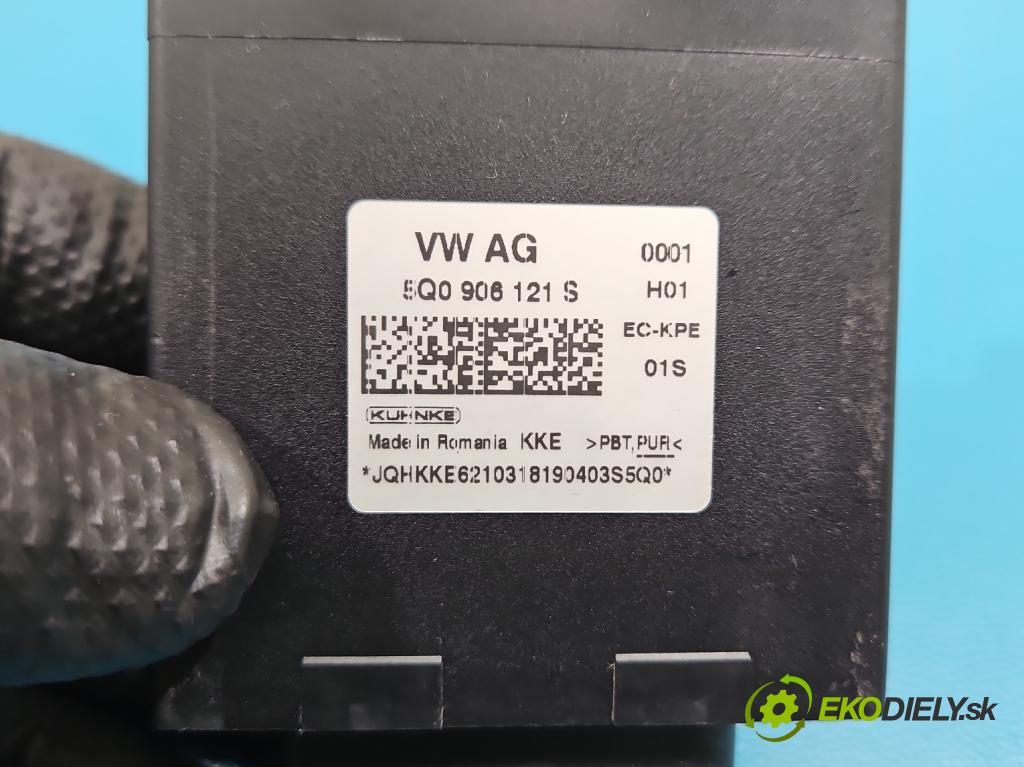 Skoda Octavia IV 2019- 2.0 TDI 116 HP manual 85 kW 1968 cm3 5- riadiaca jednotka ostatné 5Q0906121S