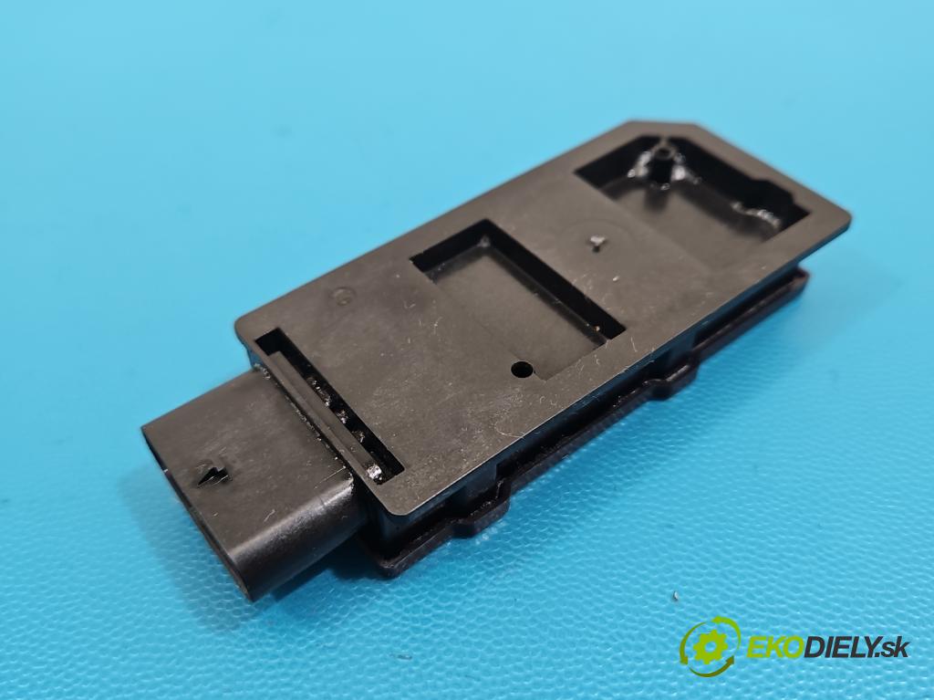 Skoda Octavia IV 2019- 2.0 TDI 116 HP manual 85 kW 1968 cm3 5- riadiaca jednotka ostatné 5WA962133B