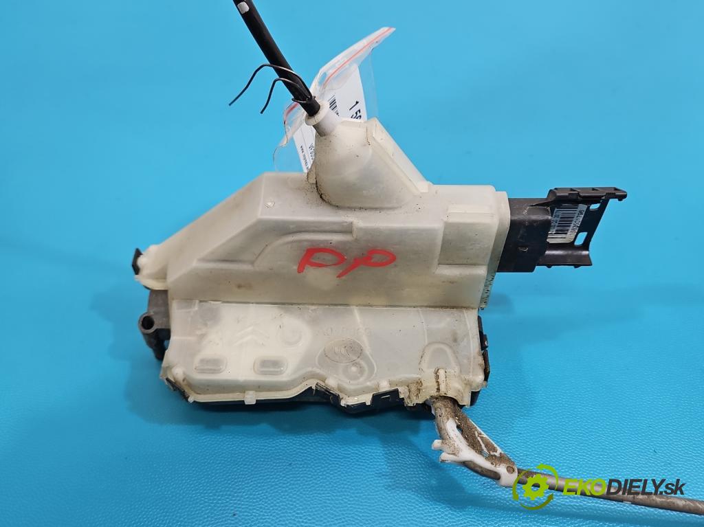 Peugeot 301 1.6 hdi 99 HP manual 73 kW 1560 cm3 4- zámok predné pravý 1583501796