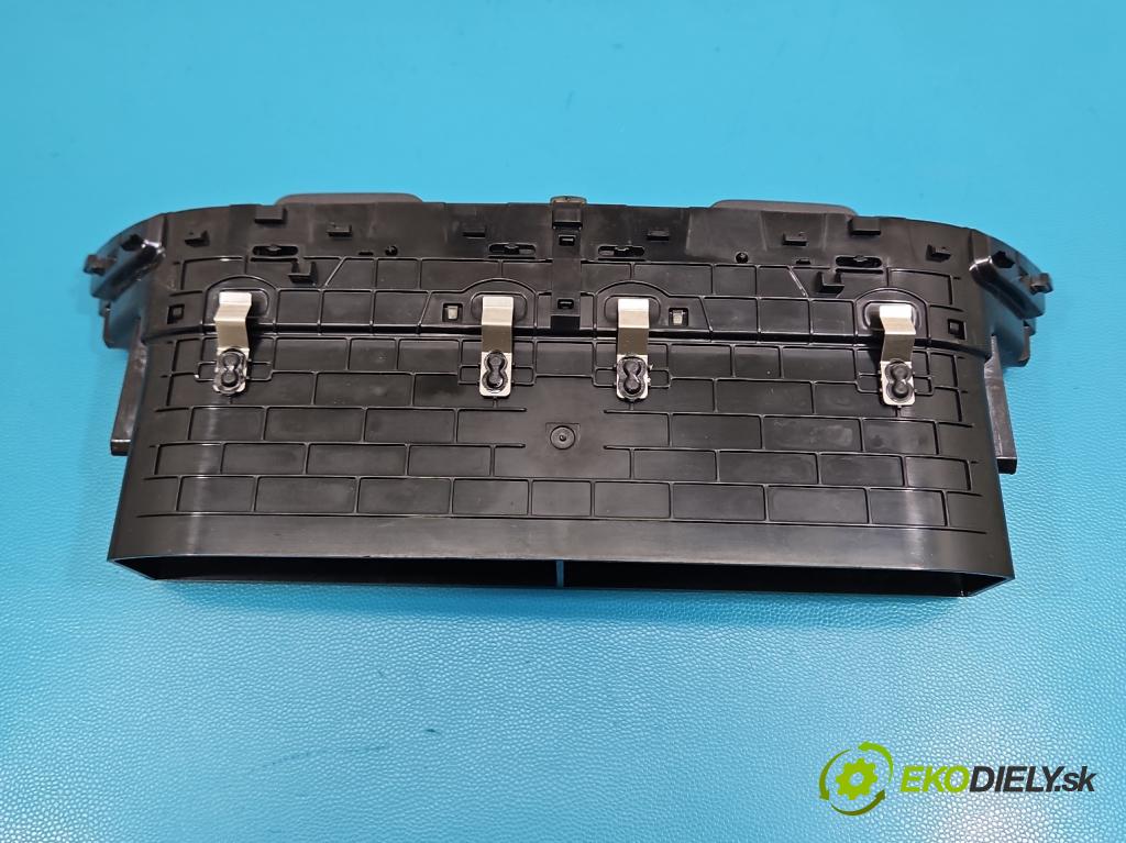 Skoda Octavia IV 2019- 2.0 TDI 116 HP manual 85 kW 1968 cm3 5- Mřížka: kúrenia stredová 5E3820951F (Mriežka kúrenia (fukár))