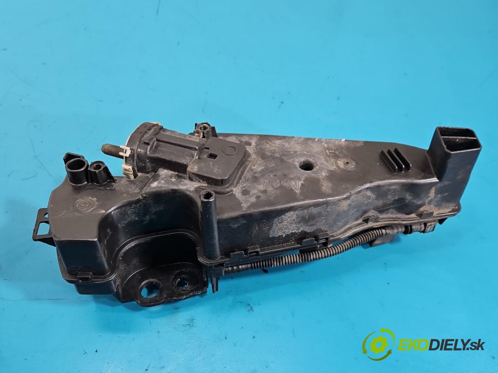 Peugeot 301 1.6 hdi 99 HP manual 73 kW 1560 cm3 4- Nádrž: tekutina: FAP DPF