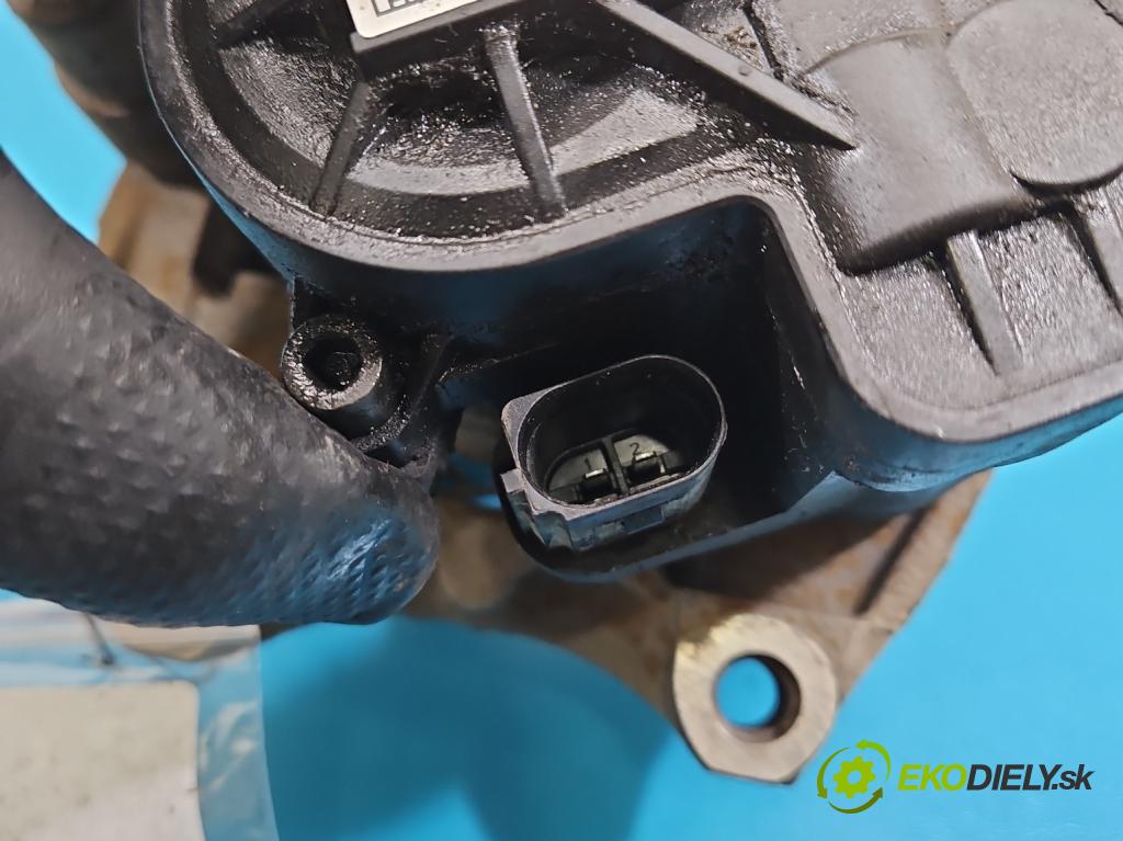 Skoda Octavia IV 2019- 2.0 TDI 116 HP manual 85 kW 1968 cm3 5- brzdič zadné pravý 5R3615406 (Kľučka dverí ostatné)