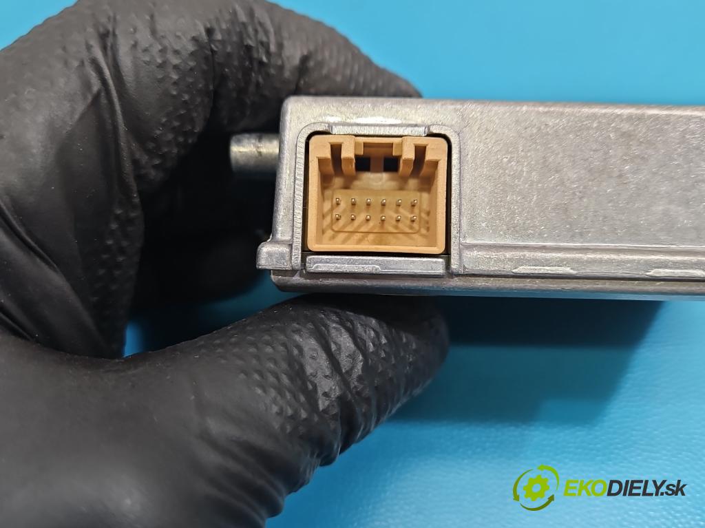 Skoda Octavia IV 2019- 2.0 TDI 116 HP manual 85 kW 1968 cm3 5- Kamera predné 5WA980653A