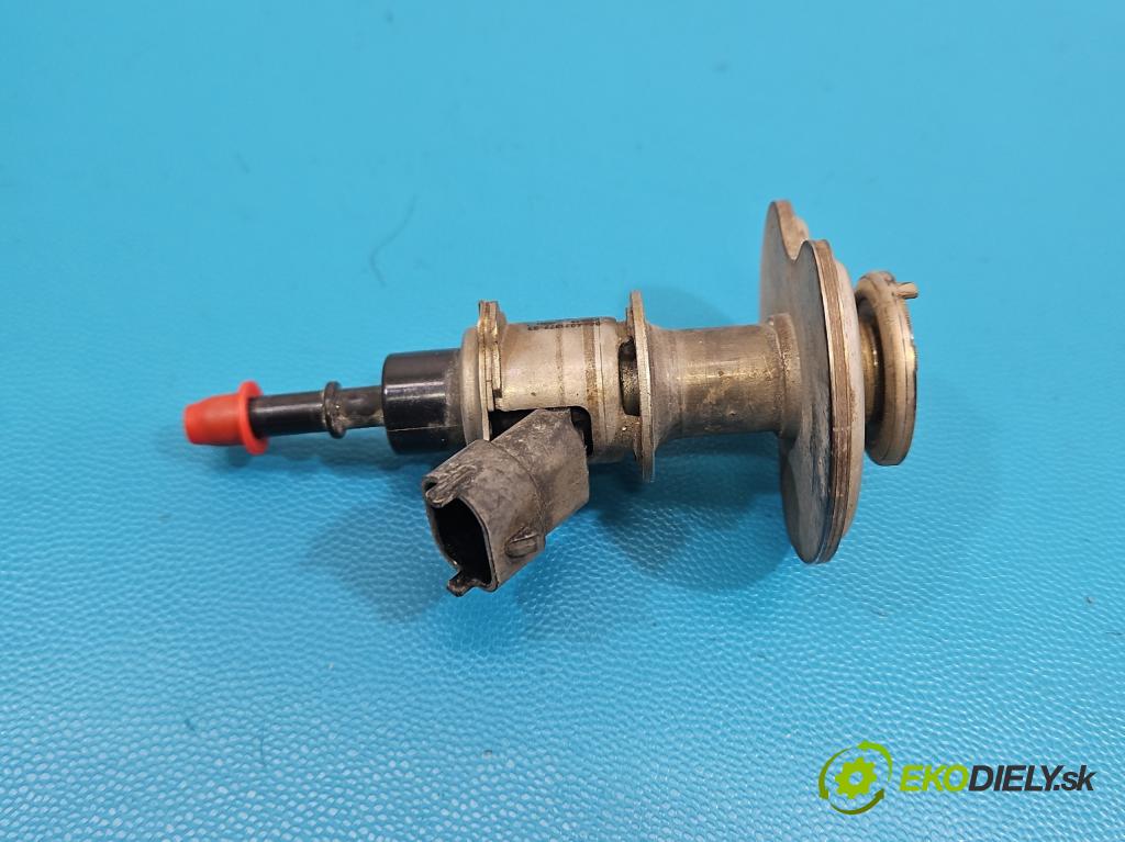 Skoda Octavia IV 2019- 2.0 TDI 116 HP manual 85 kW 1968 cm3 5- vstrek 7LA131113A (Vstrekovač paliva)