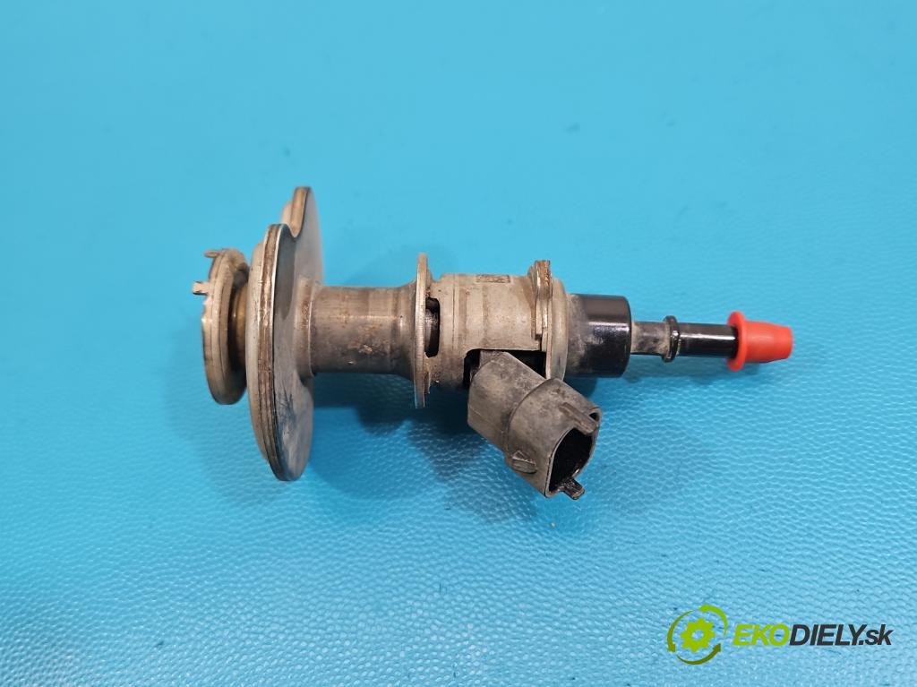 Skoda Octavia IV 2019- 2.0 TDI 116 HP manual 85 kW 1968 cm3 5- vstrek 7LA131113A (Vstrekovač paliva)