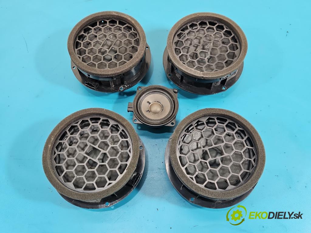 Skoda Octavia IV 2019- 2.0 TDI 116 hp manual 85 kW 1968 cm3 5- reproduktory komplet 5E3035411A