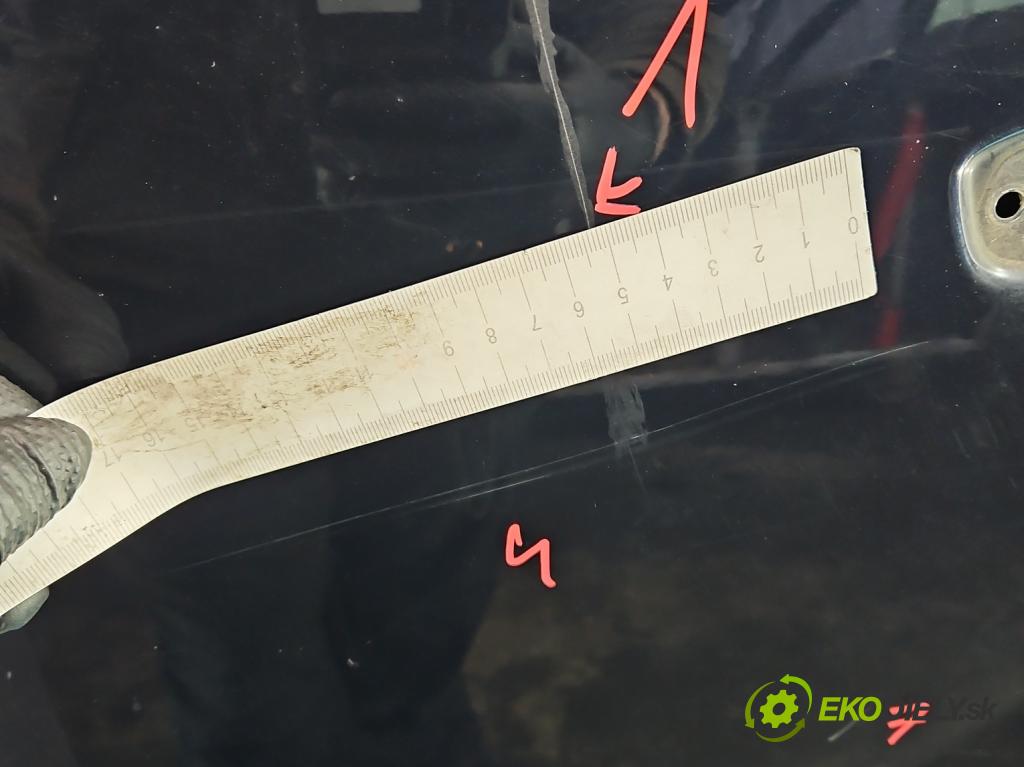 Audi Q7 2015- 3.0 TFSI CRE 333KM: automatic 245 kW 2995 cm3 5- dveře zadní levé  (Klika dveří ostatní)