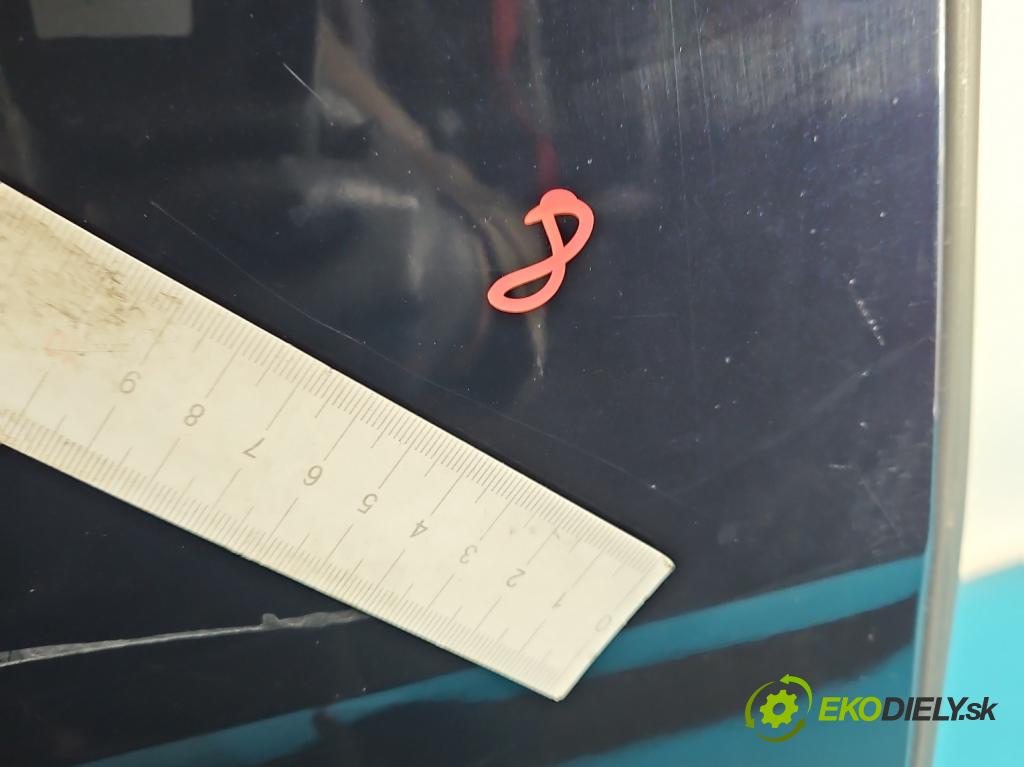 Audi Q7 2015- 3.0 TFSI CRE: 333KM: automatic 245 kW 2995 cm3 5- dvere zadné pravé  (Kľučka dverí ostatné)