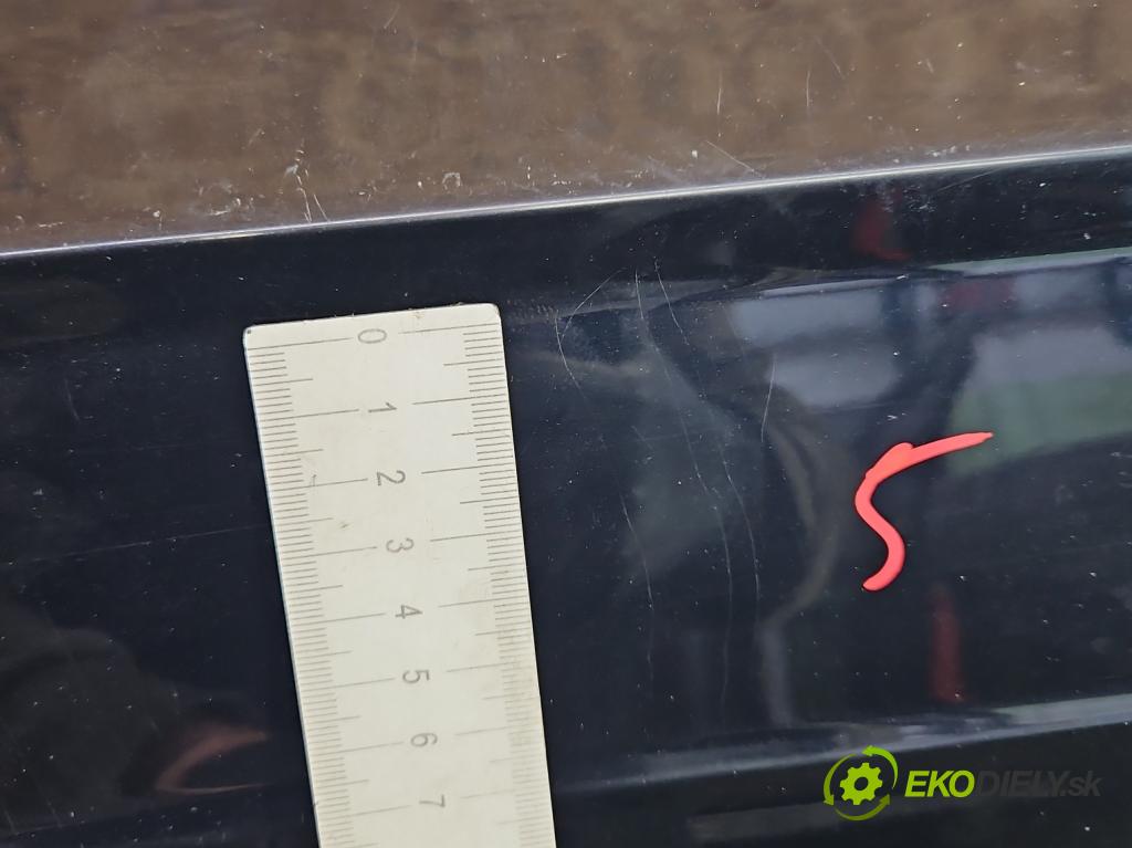 Audi Q7 2015- 3.0 TFSI CRE 333KM: automatic 245 kW 2995 cm3 5- dveře zadní pravé  (Klika dveří ostatní)