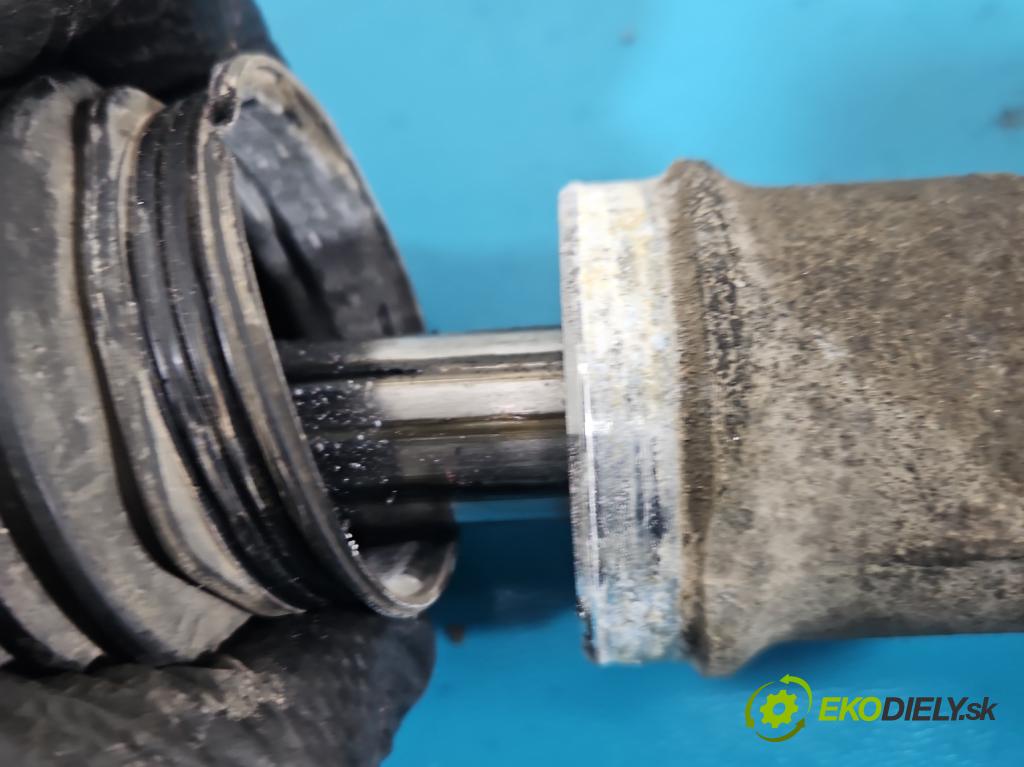 Peugeot 301 1.6 hdi 99 HP manual 73 kW 1560 cm3 4- Ozubené kolo: volant