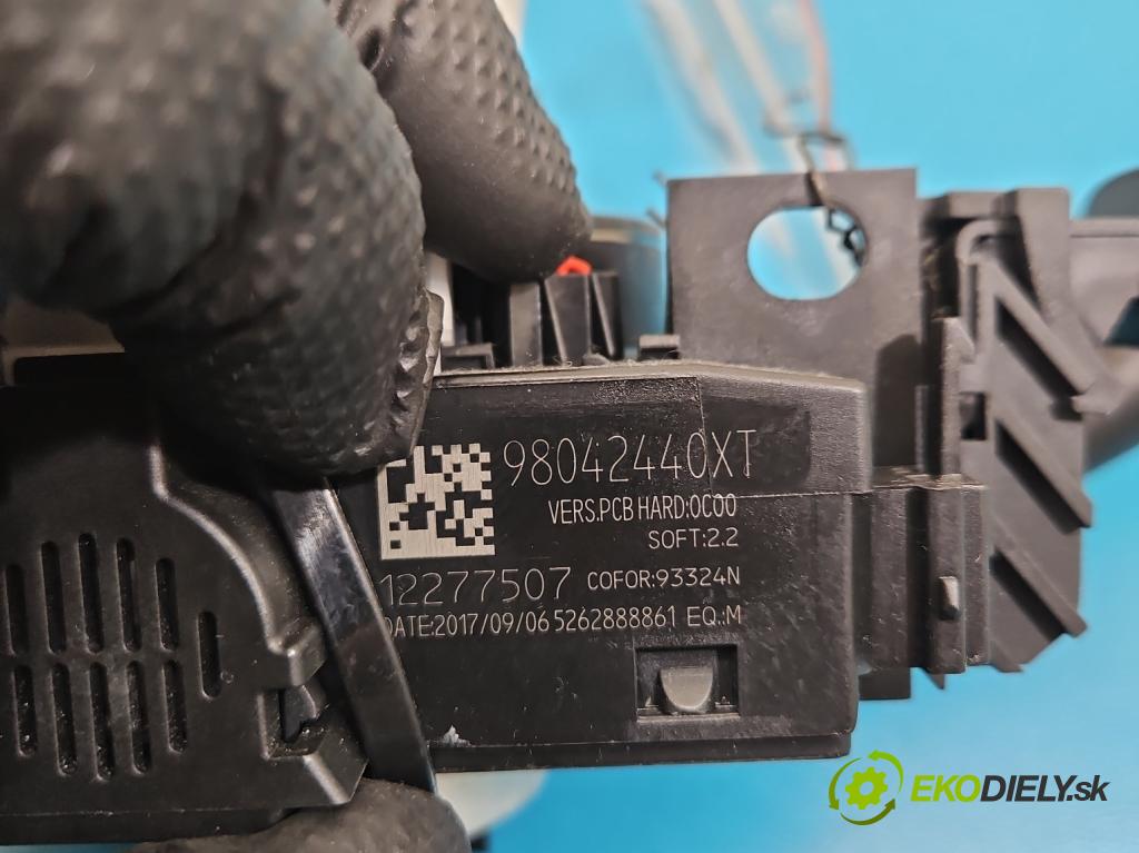 Peugeot 301 1.6 hdi 99 HP manual 73 kW 1560 cm3 4- prepínač komplex: 98042440XT (Prepínacie páčky pod volantom)