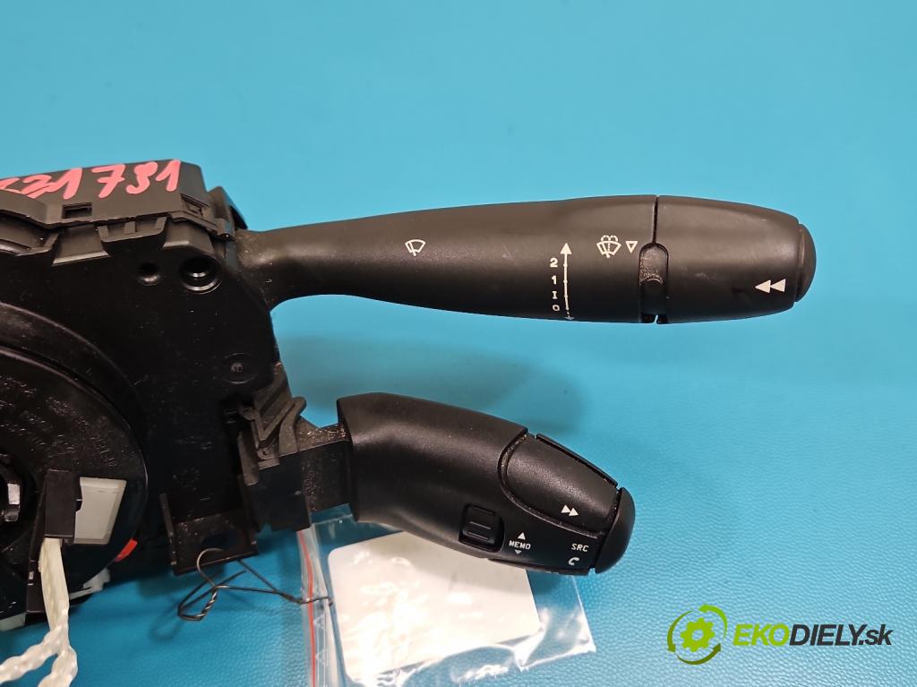 Peugeot 301 1.6 hdi 99 HP manual 73 kW 1560 cm3 4- prepínač komplex: 98042440XT (Prepínacie páčky pod volantom)