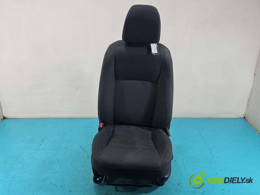 Toyota Corolla E16/E18  2013-2019 1.6 16V 132  HP manual 97 kW 1598 cm3 4- Sedačka ľavý  (Sedadlo)