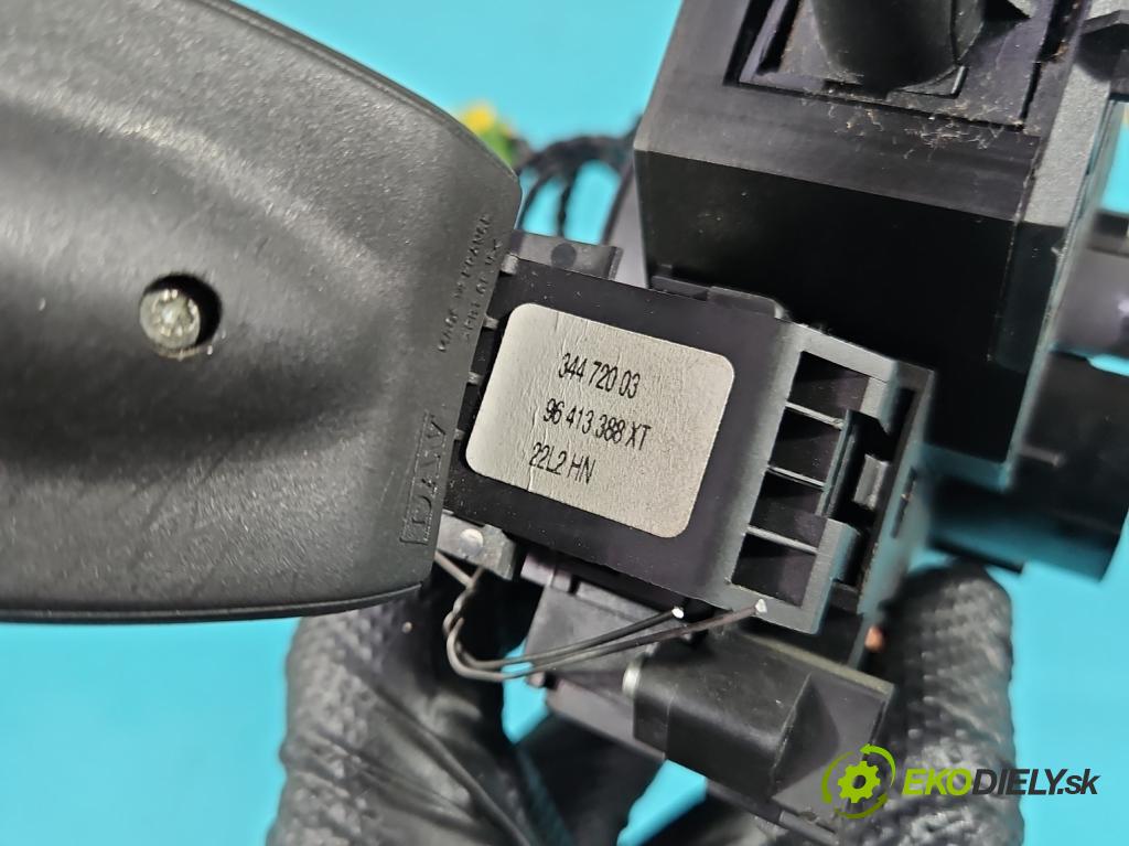 Peugeot 307 2.0 hdi 90 HP manual 66 kW 1997 cm3 5- prepínač komplex: 96439233XT (Prepínacie páčky pod volantom)