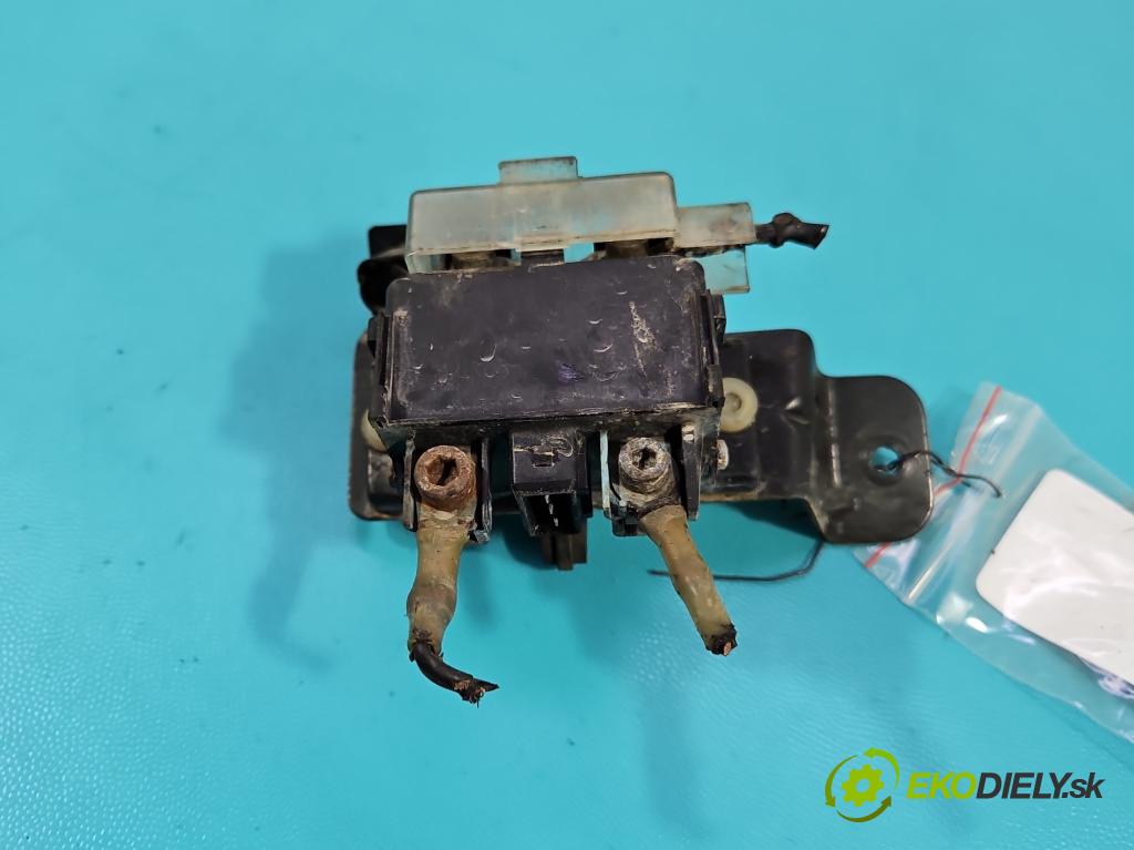 Vw Caddy II 9K 1996-2004 1.9 sdi 64 HP manual 47 kW 1896 cm3 5- Relé: svíčky: zařicích: 191911261B (Relé)