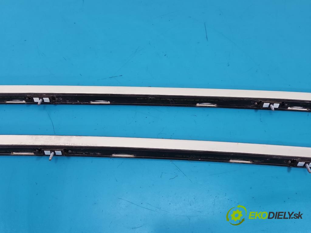 Ford Focus Mk3 2010-2018 1.6 tdci 105 HP manual 77 kW 1560 cm3 5- zábradlí: