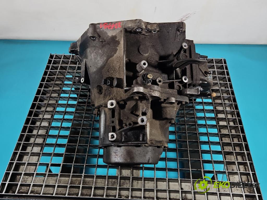 Peugeot 301 1.6 hdi 99 hp manual 73 kW 1560 cm3 4- převodovka stupňová manual 20ET30