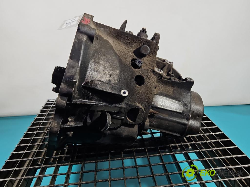 Peugeot 301 1.6 hdi 99 hp manual 73 kW 1560 cm3 4- převodovka stupňová manual 20ET30