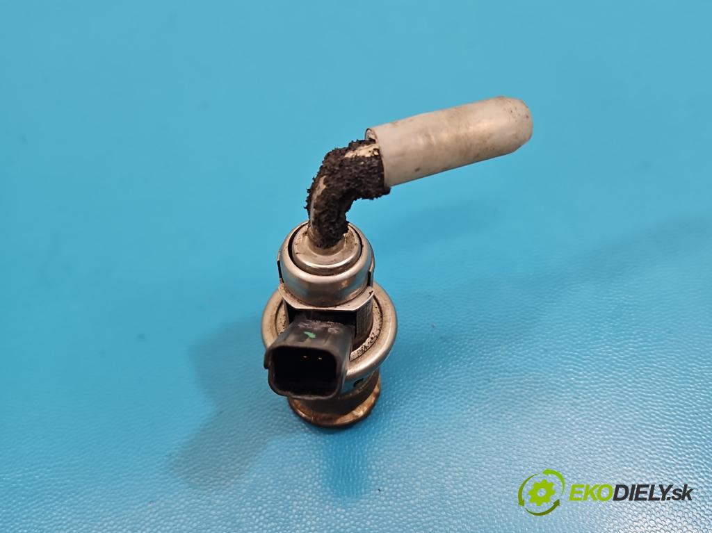 Peugeot 301 1.6 hdi 99 HP manual 73 kW 1560 cm3 4- vstrek 9802763880 (Vstrekovač paliva)