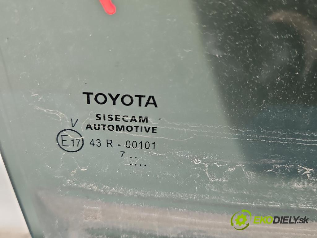 Toyota Corolla E16/E18  2013-2019 1.6 16V 132 hp manual 97 kW 1598 cm3 4- sklo dveře zadní pravé