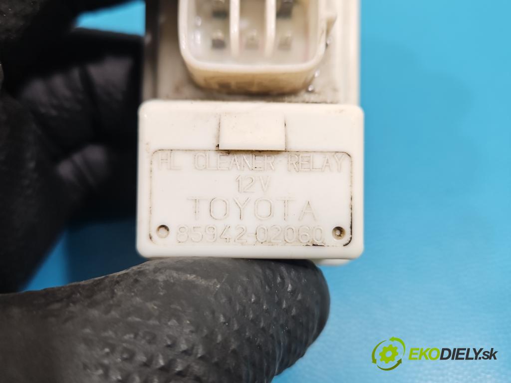 Toyota Rav4 IV 2013-2018 2.0 D4D 124hp manual 91 kW 1998 cm3 5- Relé: ostatné 85942-02060