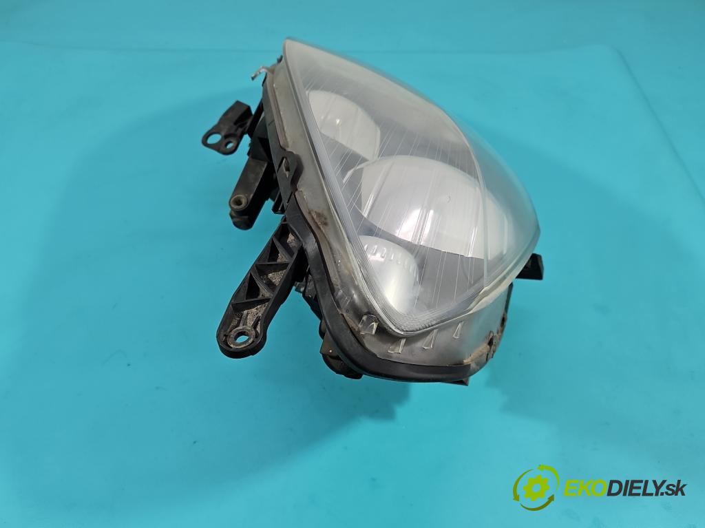 Opel Zafira B 2005-2014 1.9 cdti 120 HP manual 88 kW 1910 cm3 5- Reflektor: pravý 13252473RH (Svetlo predné pravé)