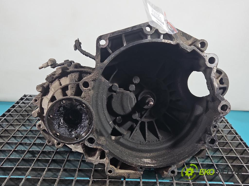 Vw Caddy II 9K 1996-2004 1.9 sdi 64 HP manual 47 kW 1896 cm3 5- prevodovka stupeň,rýchlosť manual FVW