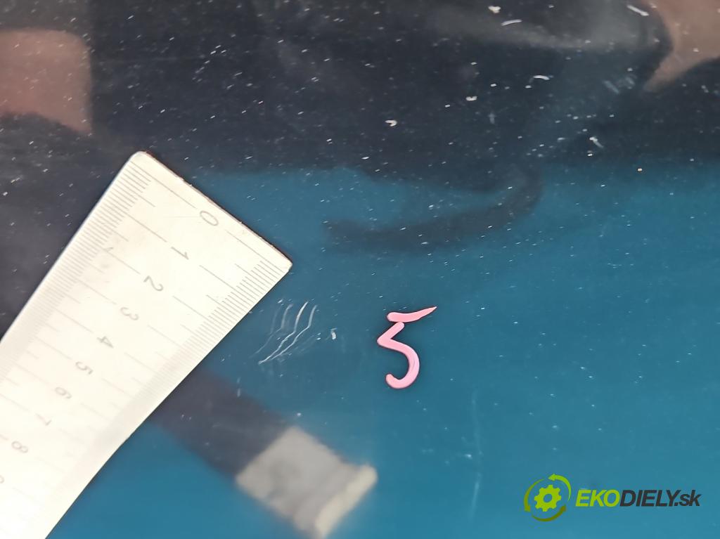 Ford Focus Mk3 2010-2018 1.6 tdci 105 hp manual 77 kW 1560 cm3 5- dveře zadní pravé  (Klika dveří ostatní)